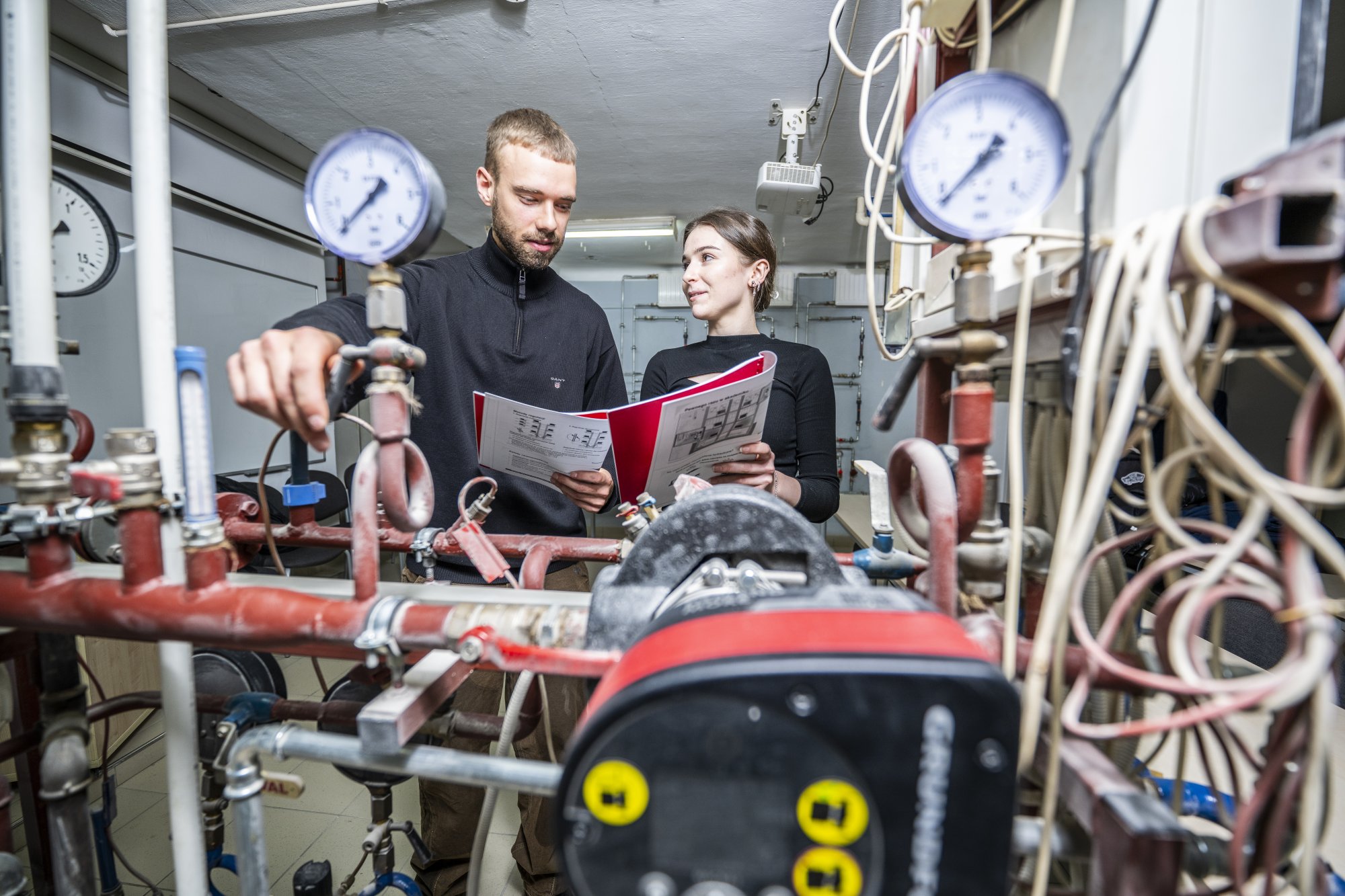 Studenci kierunku inżynieria środowiska w budownictwie